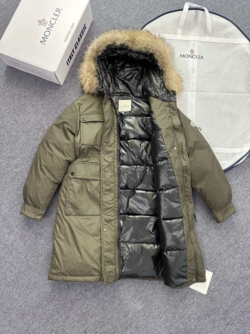 FashionForward Moncler Down Jackets 144541