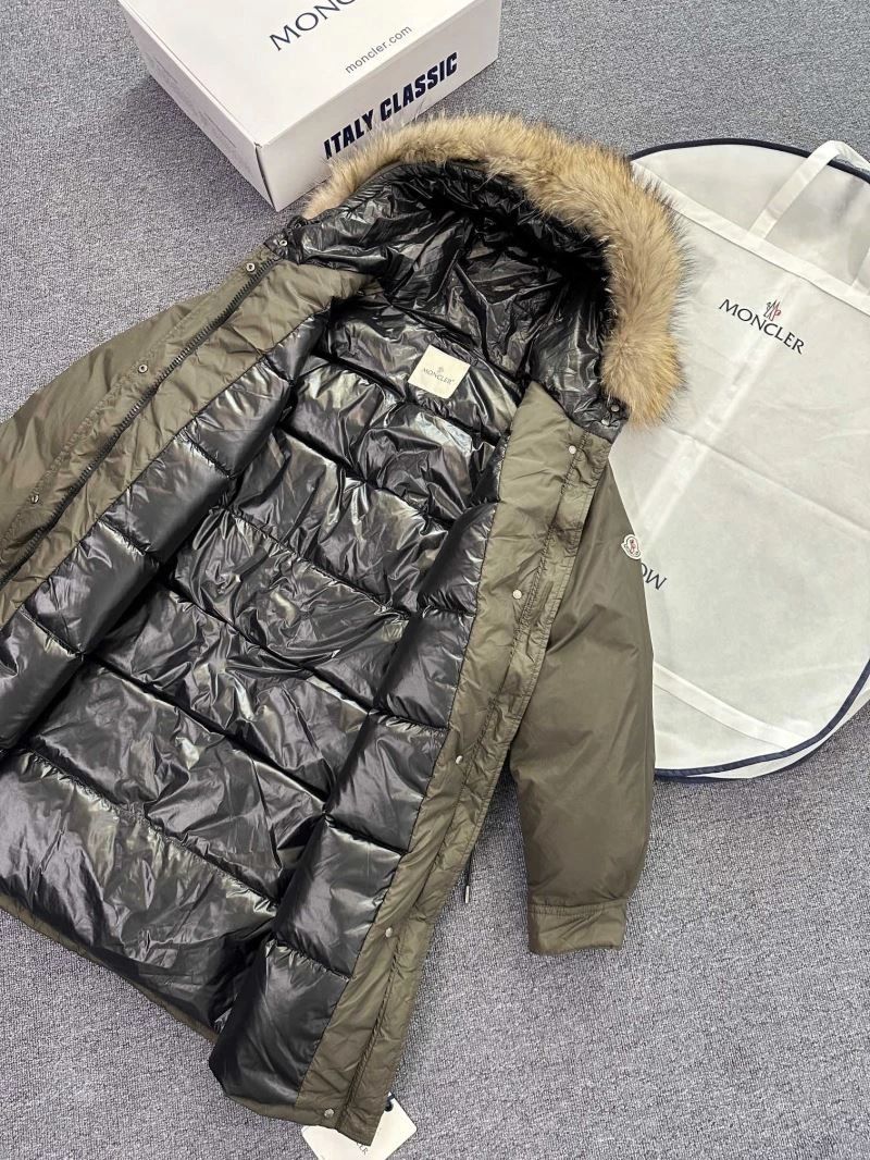 FashionForward Moncler Down Jackets 144541