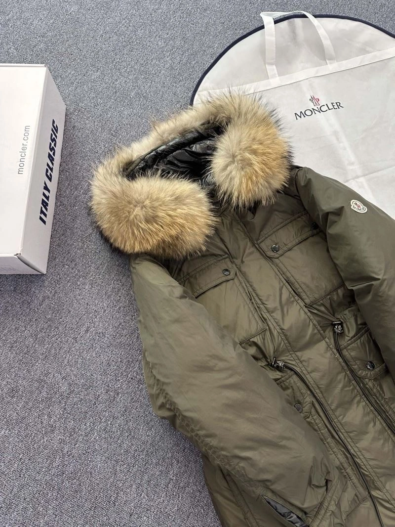 FashionForward Moncler Down Jackets 144541