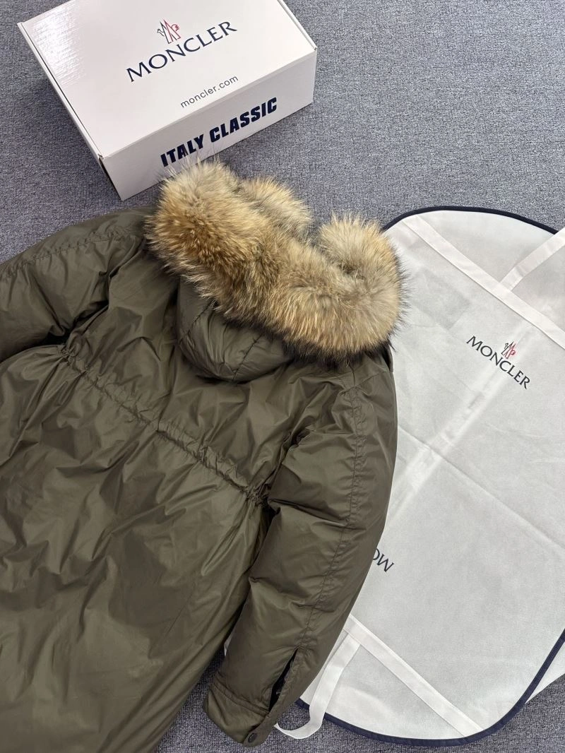 FashionForward Moncler Down Jackets 144541