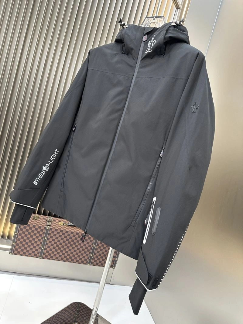 Lightweight Moncler Down Jackets 144538