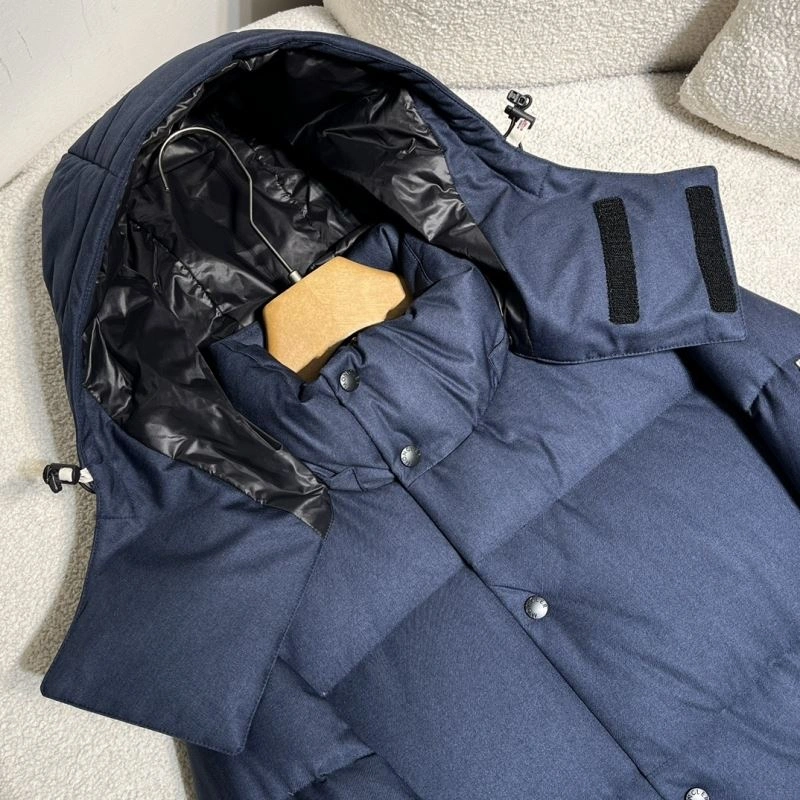 Moncler Down Jackets GoodFit 144520