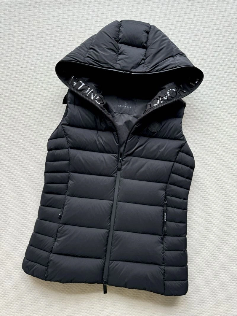 Moncler Down Jackets Youthful 144525
