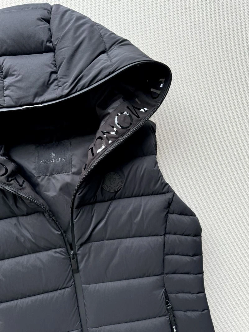 Moncler Down Jackets Youthful 144525