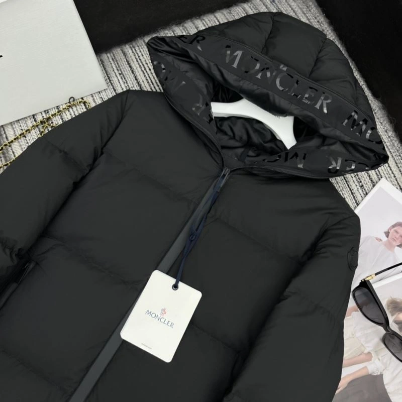FlexibleFit Moncler Down Jackets 144530