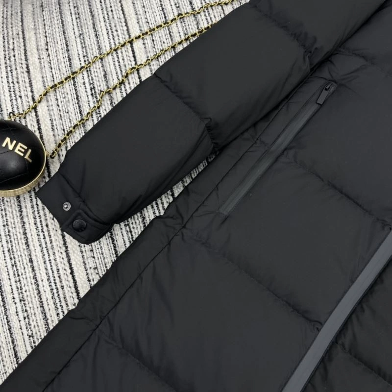 FlexibleFit Moncler Down Jackets 144530