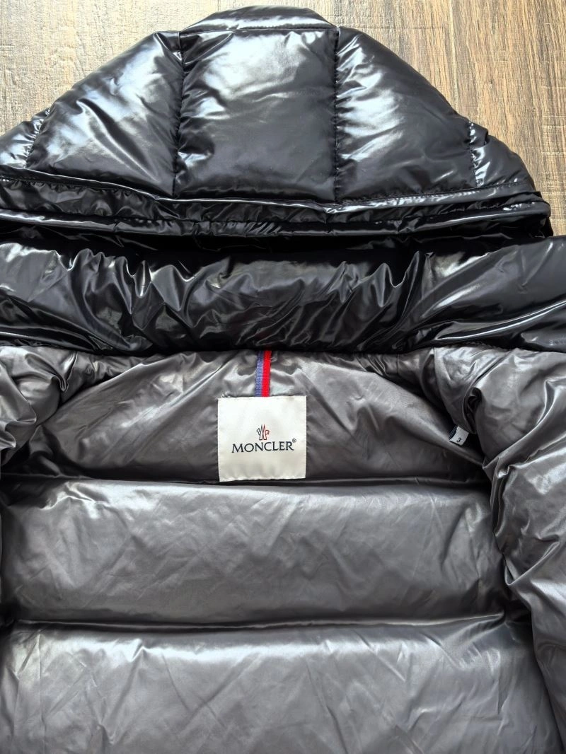 Moncler Down Jackets Unisex 144516