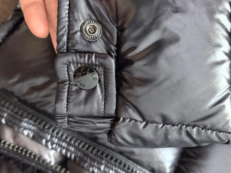Moncler Down Jackets Unisex 144516