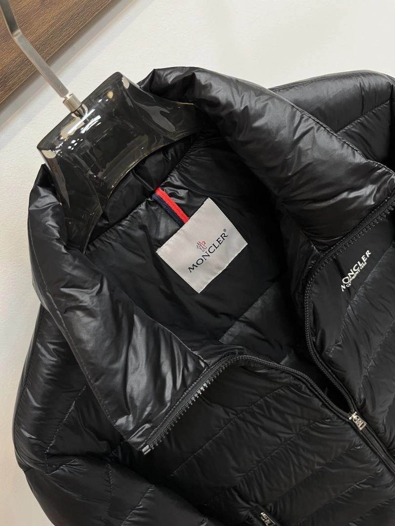Moncler Down Jackets HighQuality 144539