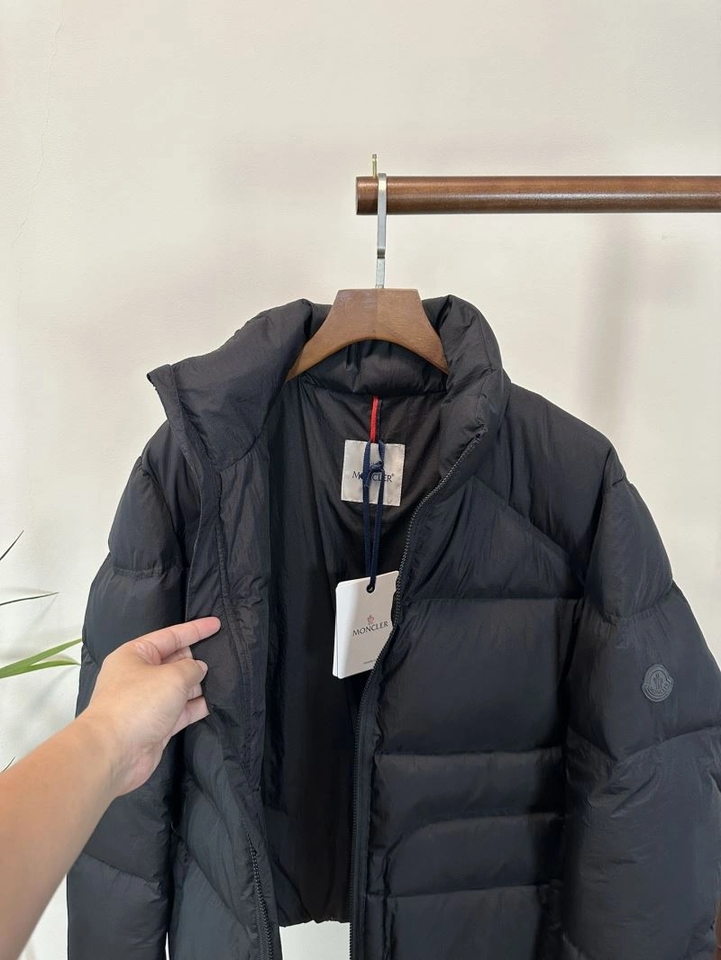 Moncler Down Jackets Packable 144515