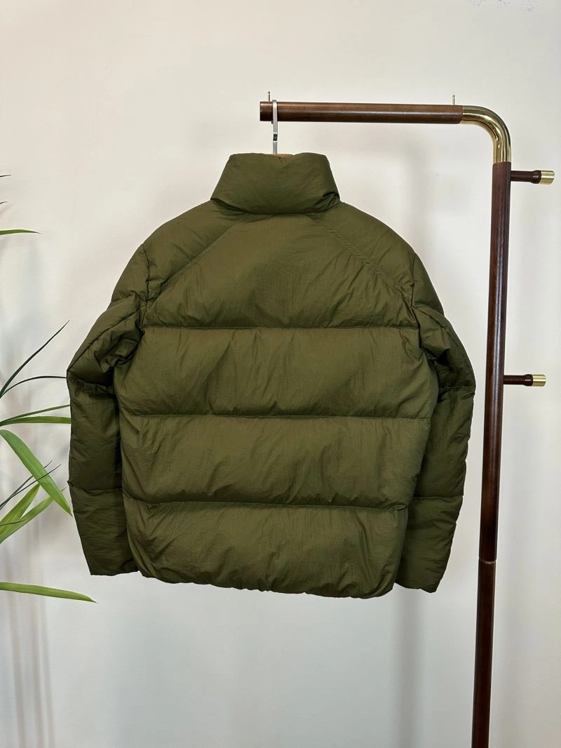 Moncler Down Jackets Sporty 144537