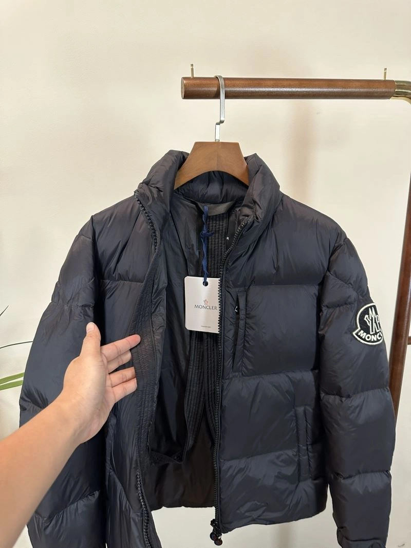Moncler Down Jackets Bold 144527