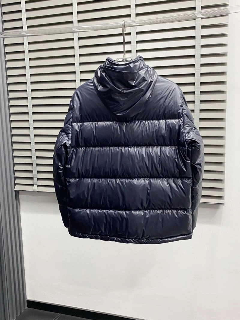Moncler Down Jackets EasyCare 144508