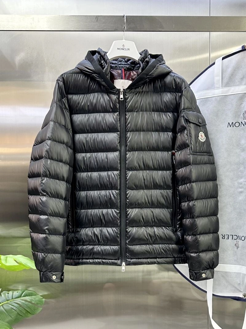 Moncler Down Jackets OdorResistant 144512