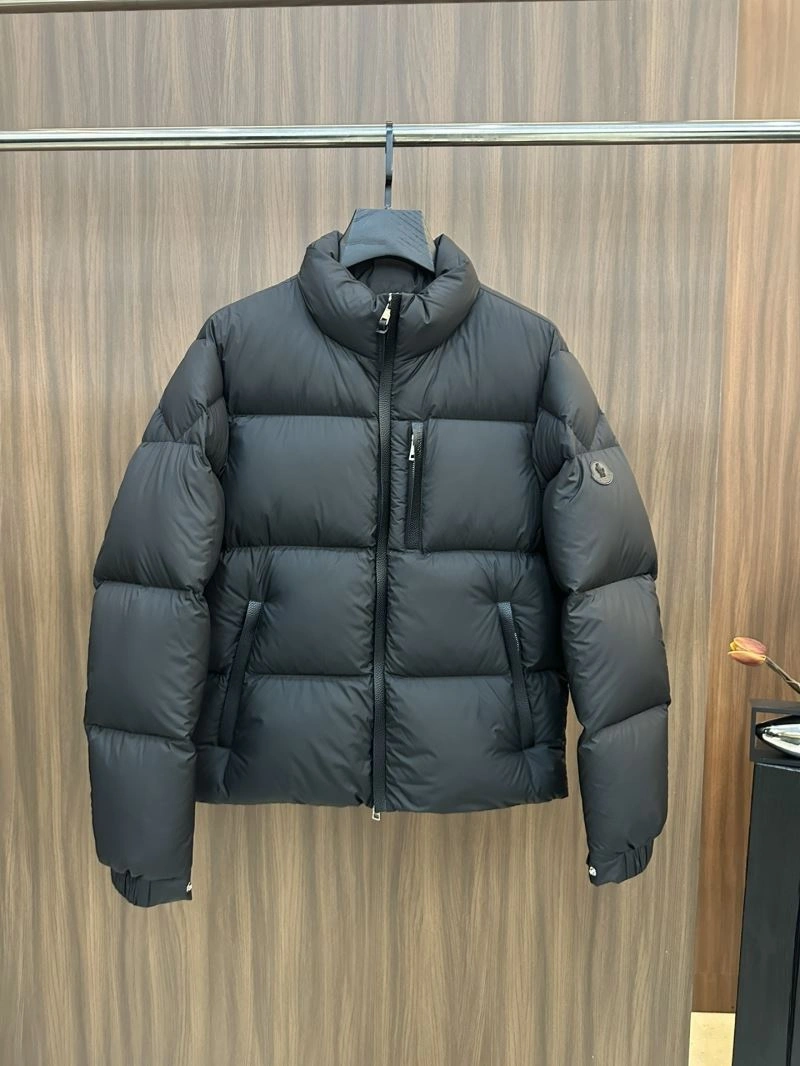 Elegant Moncler Down Jackets 144500