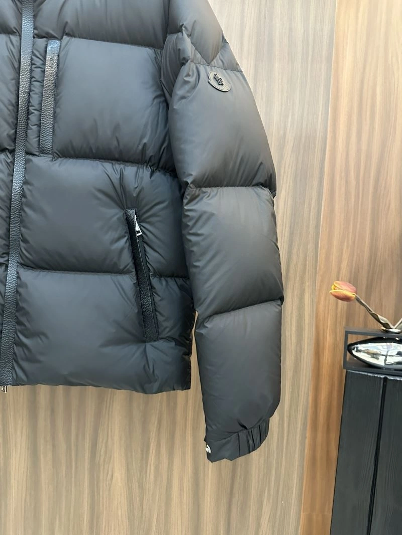 Elegant Moncler Down Jackets 144500