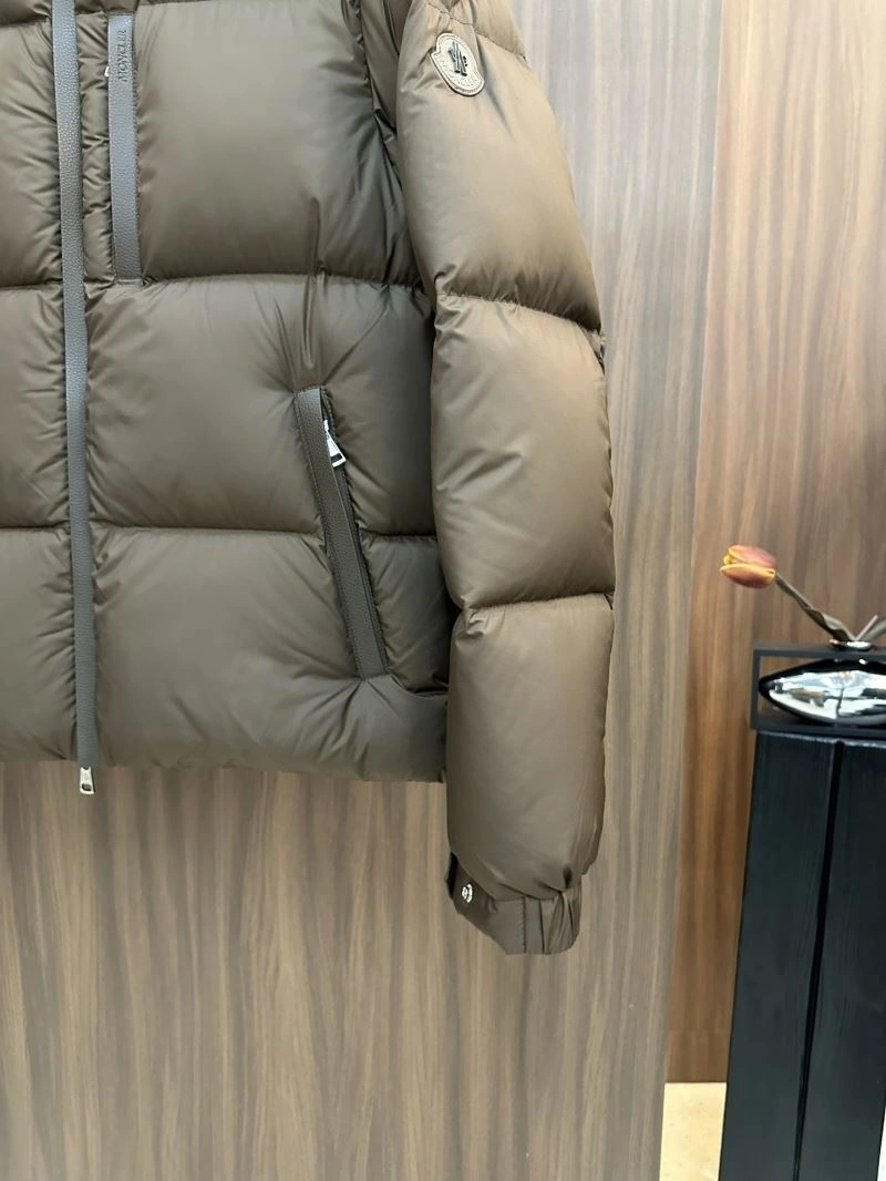 Moncler Down Jackets Soft 144497