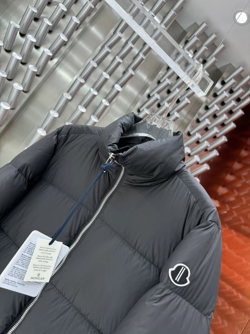 Moncler Down Jackets Sophisticated 144495