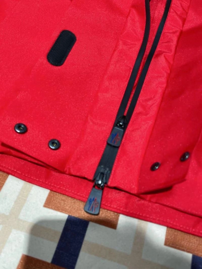 Moncler Down Jackets Neat 144484