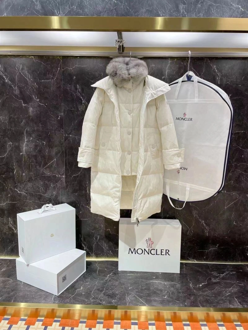 Moncler Down Jackets Comfortable 144479