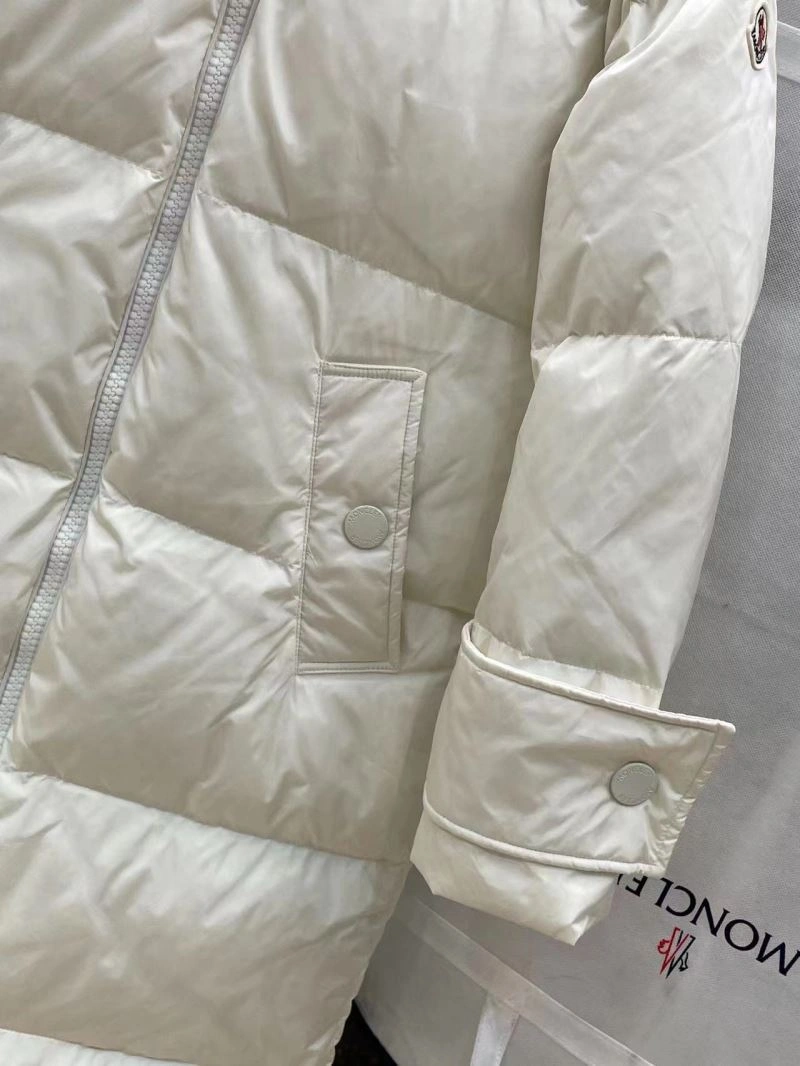 Moncler Down Jackets Comfortable 144479