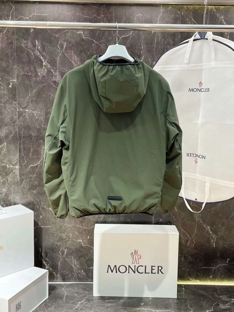 Lightweight Moncler Down Jackets 144481