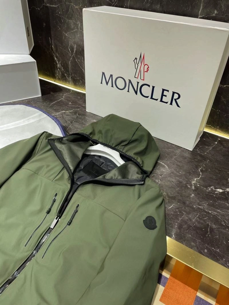 Lightweight Moncler Down Jackets 144481