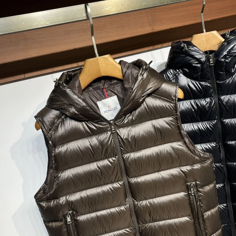 Moncler Down Jackets OnTrend 144493