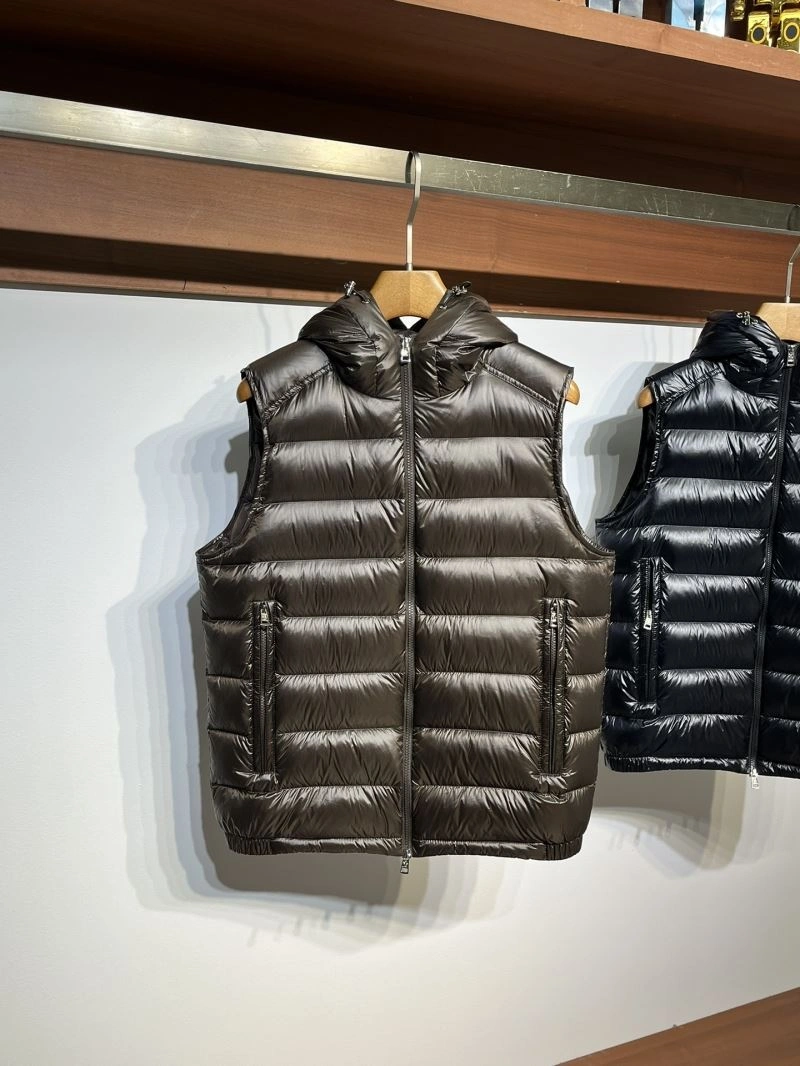 Moncler Down Jackets OnTrend 144493