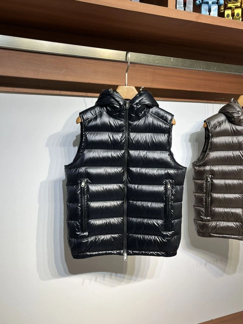 Moncler Down Jackets OnTrend 144493