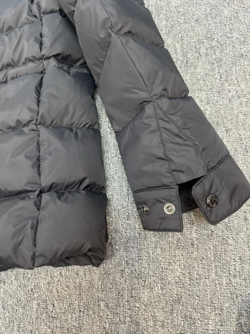 Moncler Down Jackets Elegant 144475