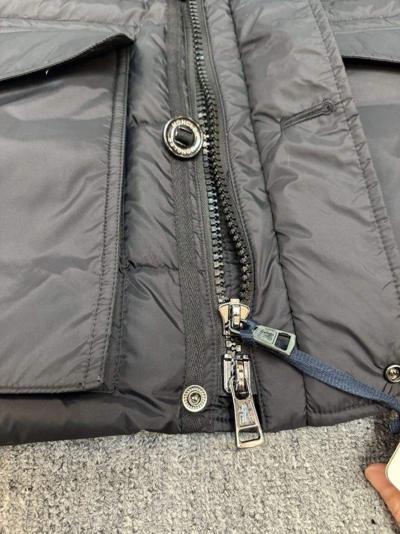 Moncler Down Jackets Elegant 144475