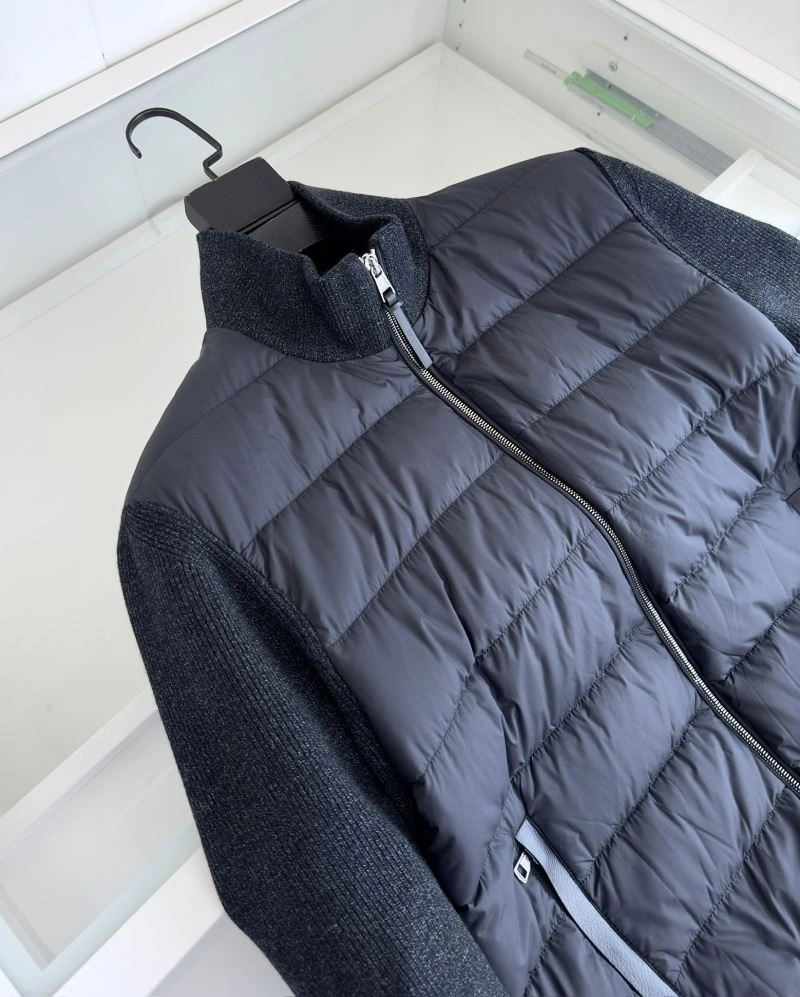 Casual Moncler Down Jackets 144469
