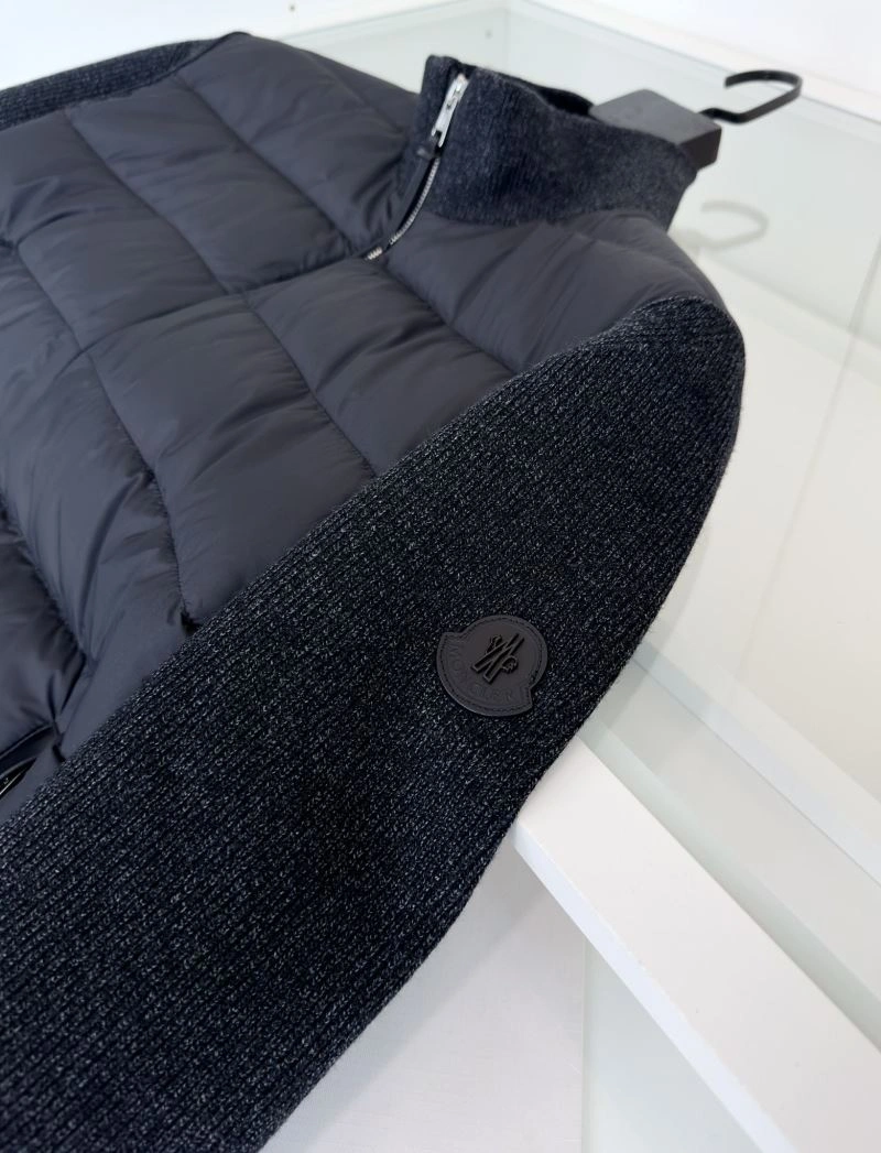Casual Moncler Down Jackets 144469