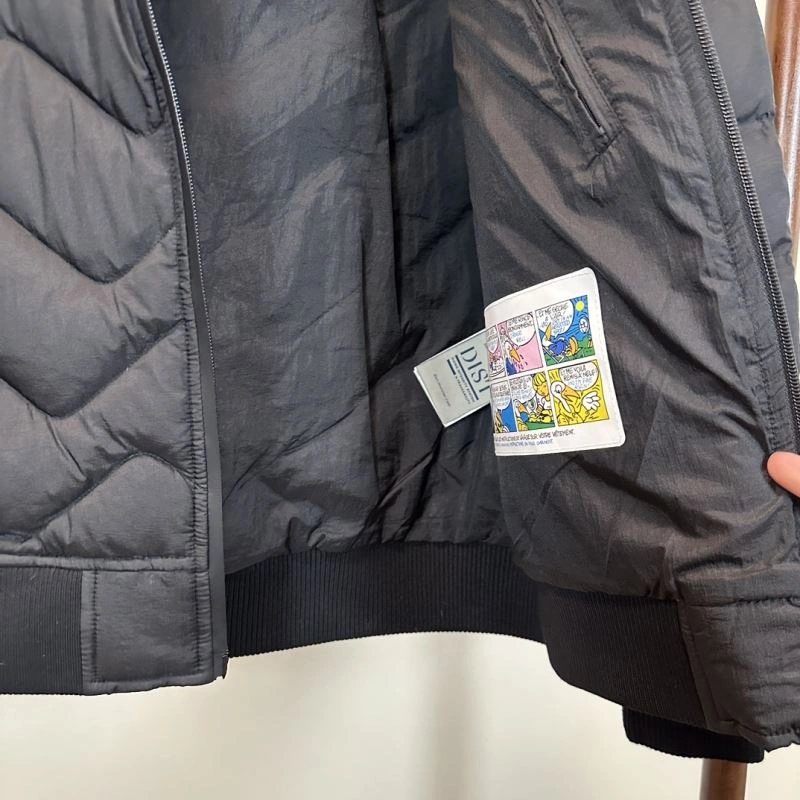 Moncler Down Jackets OnTrend 144470