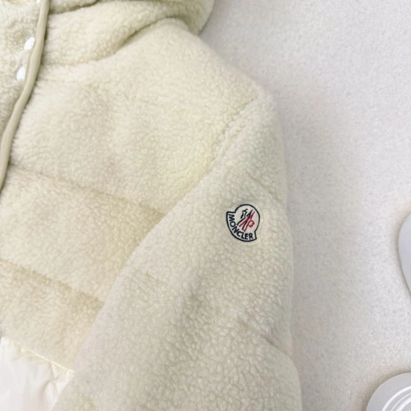 Moncler Down Jackets Bold 144467
