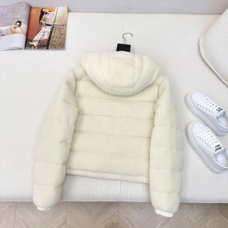 Moncler Down Jackets Bold 144467