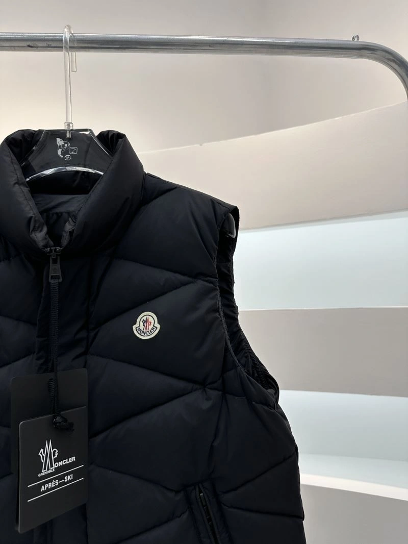 Affordable Moncler Down Jackets 144464