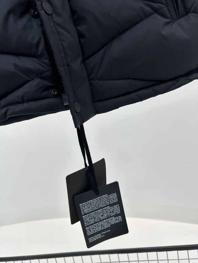 Affordable Moncler Down Jackets 144464
