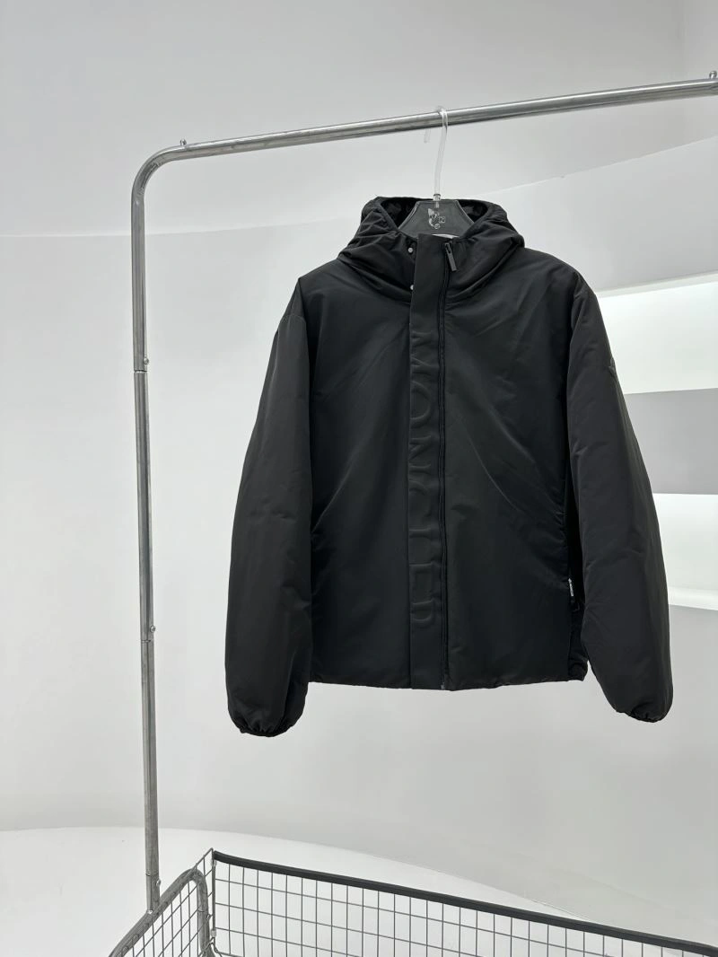 Flexible Moncler Down Jackets 144462
