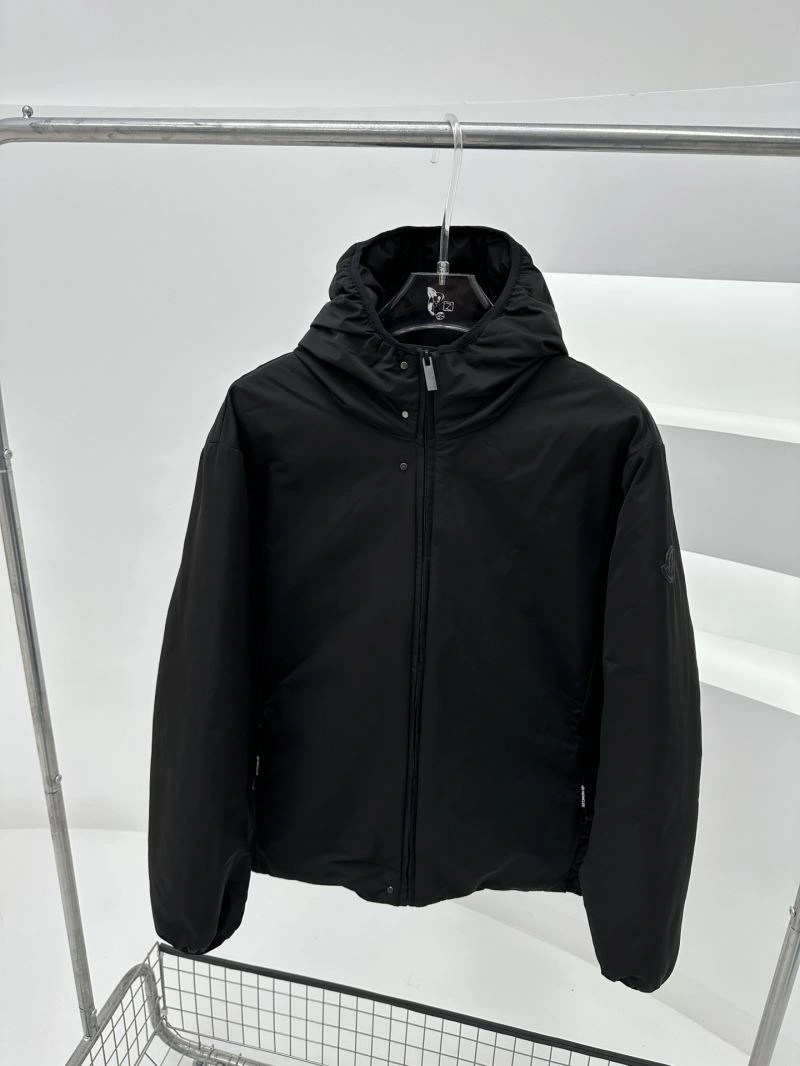 Flexible Moncler Down Jackets 144462
