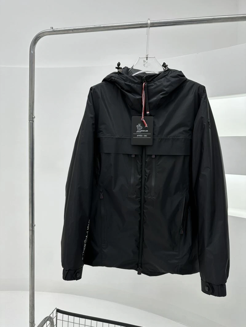 TravelReady Moncler Down Jackets 144460