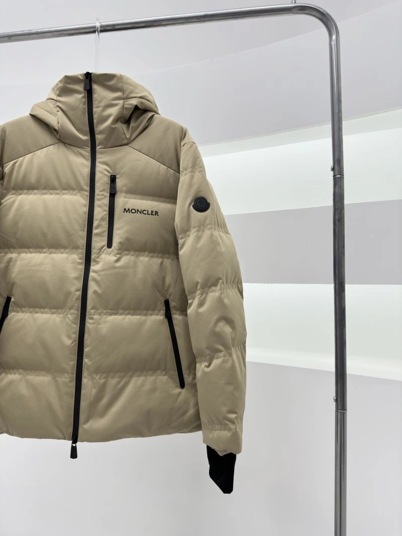 ZipUp Moncler Down Jackets 144459