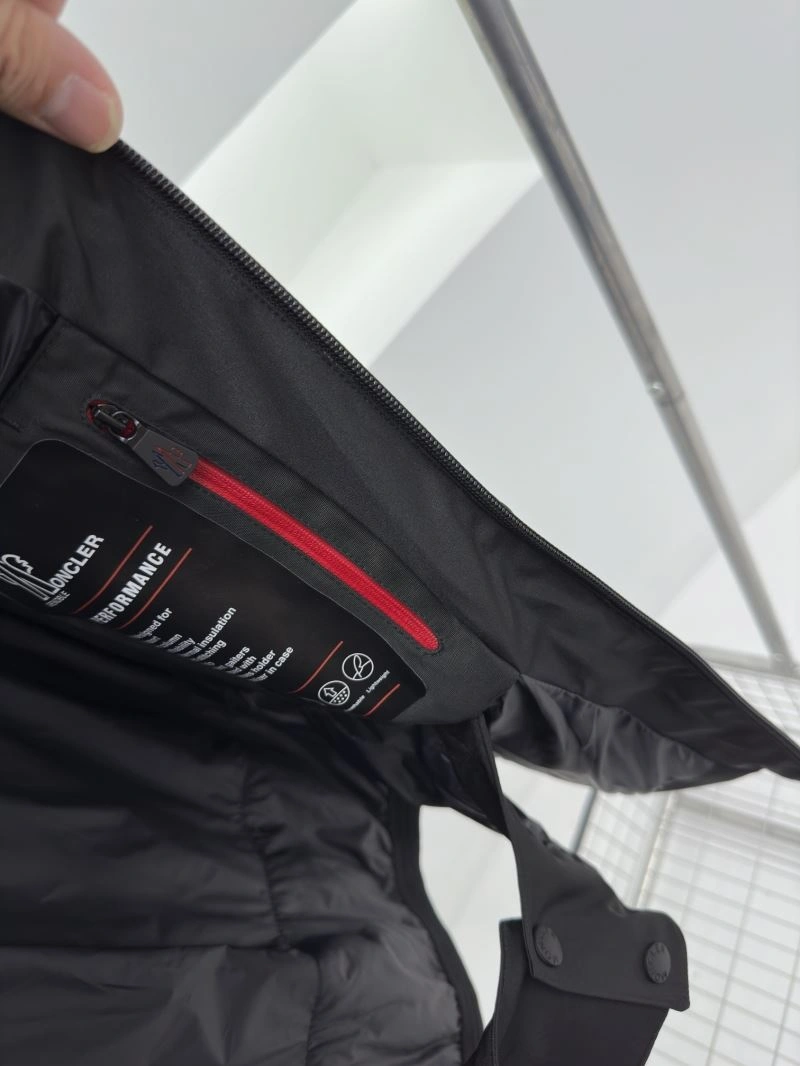 Moncler Down Jackets Comfortable 144458