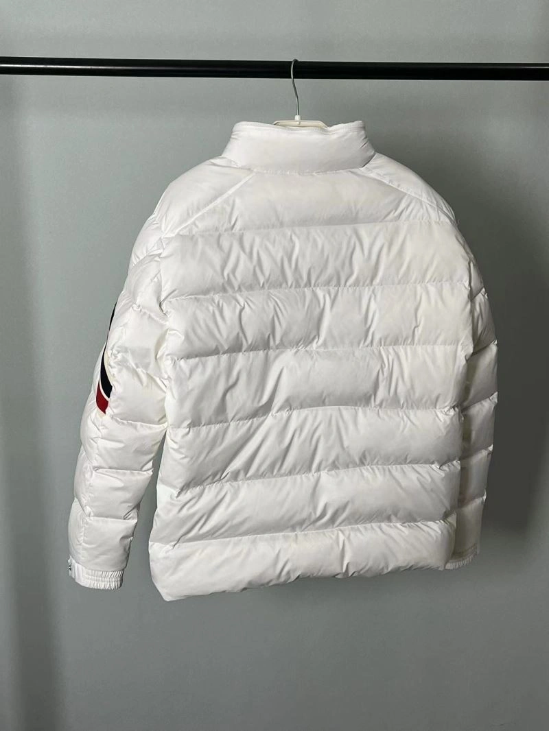 Moncler Down Jackets Cozy 144453