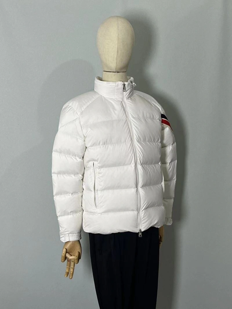 Moncler Down Jackets Cozy 144453
