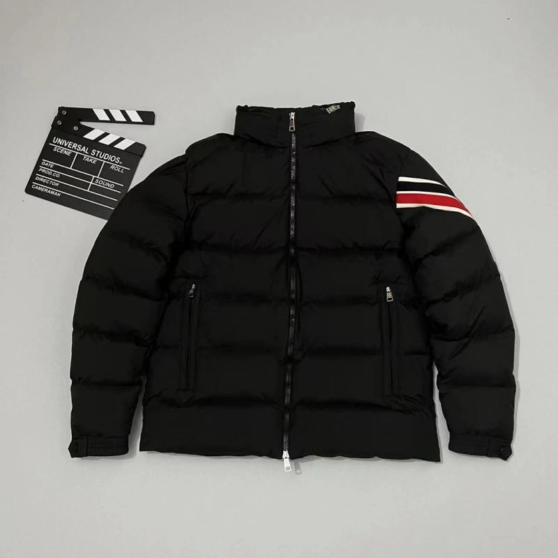 Moncler Down Jackets Classic 144438