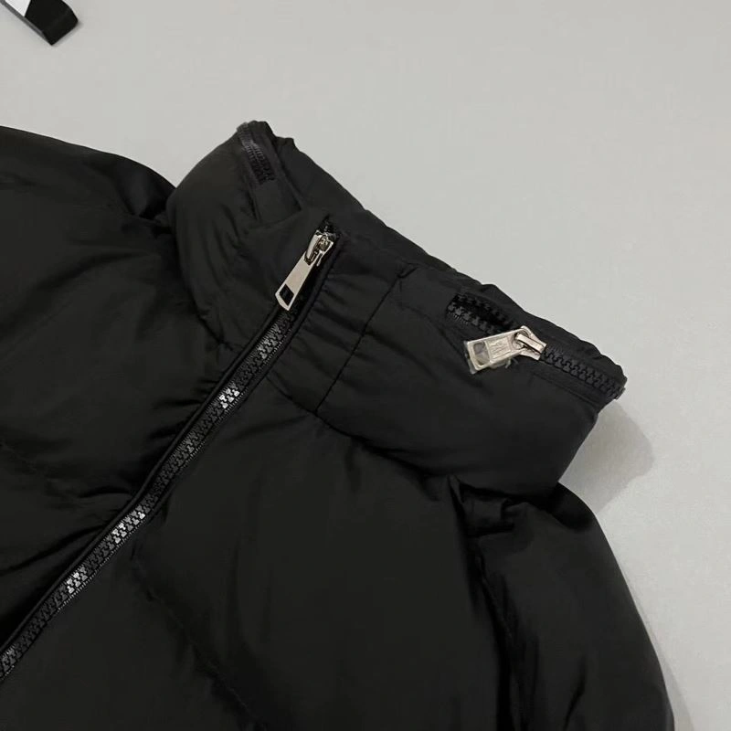 Moncler Down Jackets Classic 144438