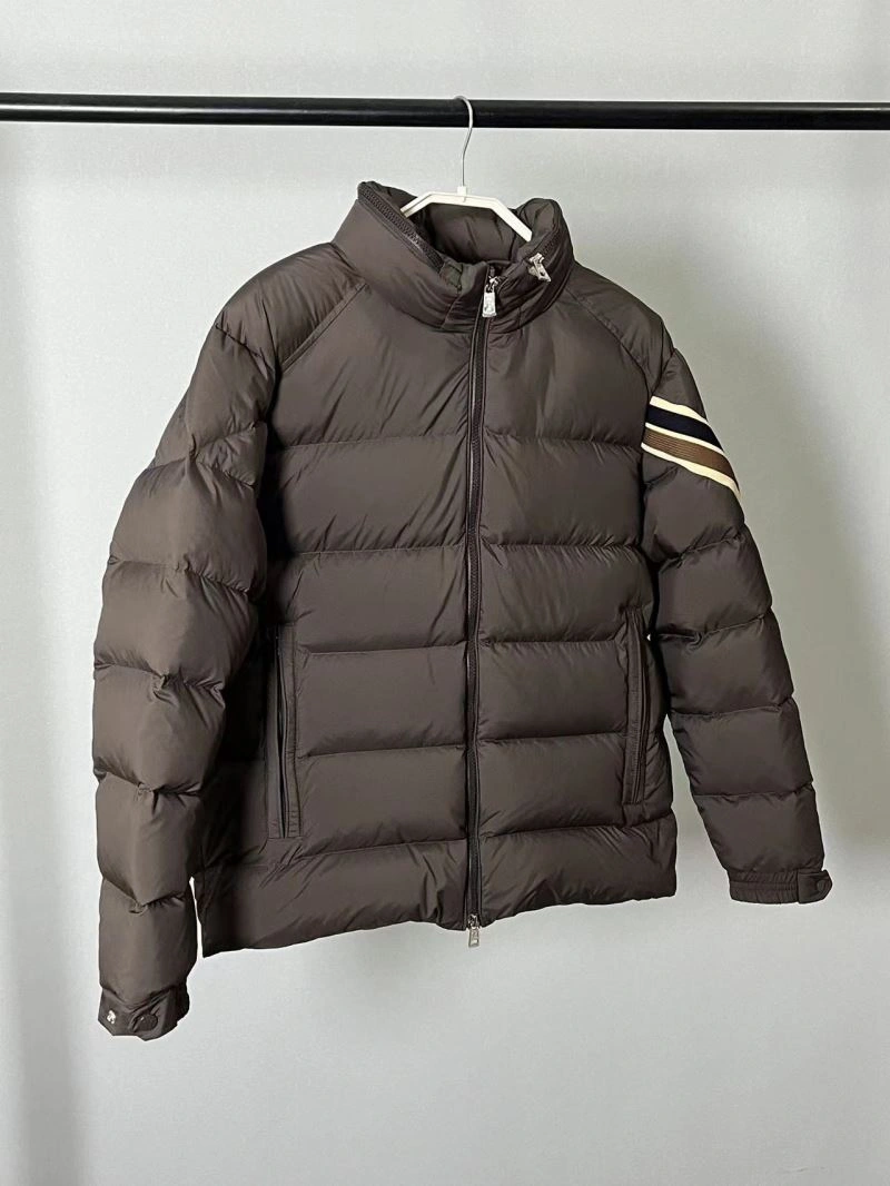 Moncler Down Jackets Attractive 144439
