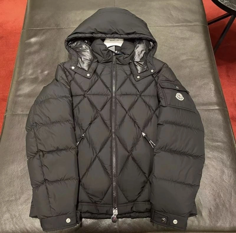 Chic Moncler Down Jackets 144434